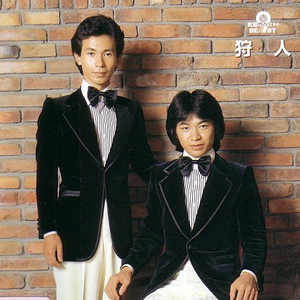 贱狗奴跪下舔脚扇巴掌
