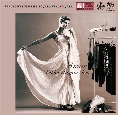 贱狗奴跪下舔脚扇巴掌
